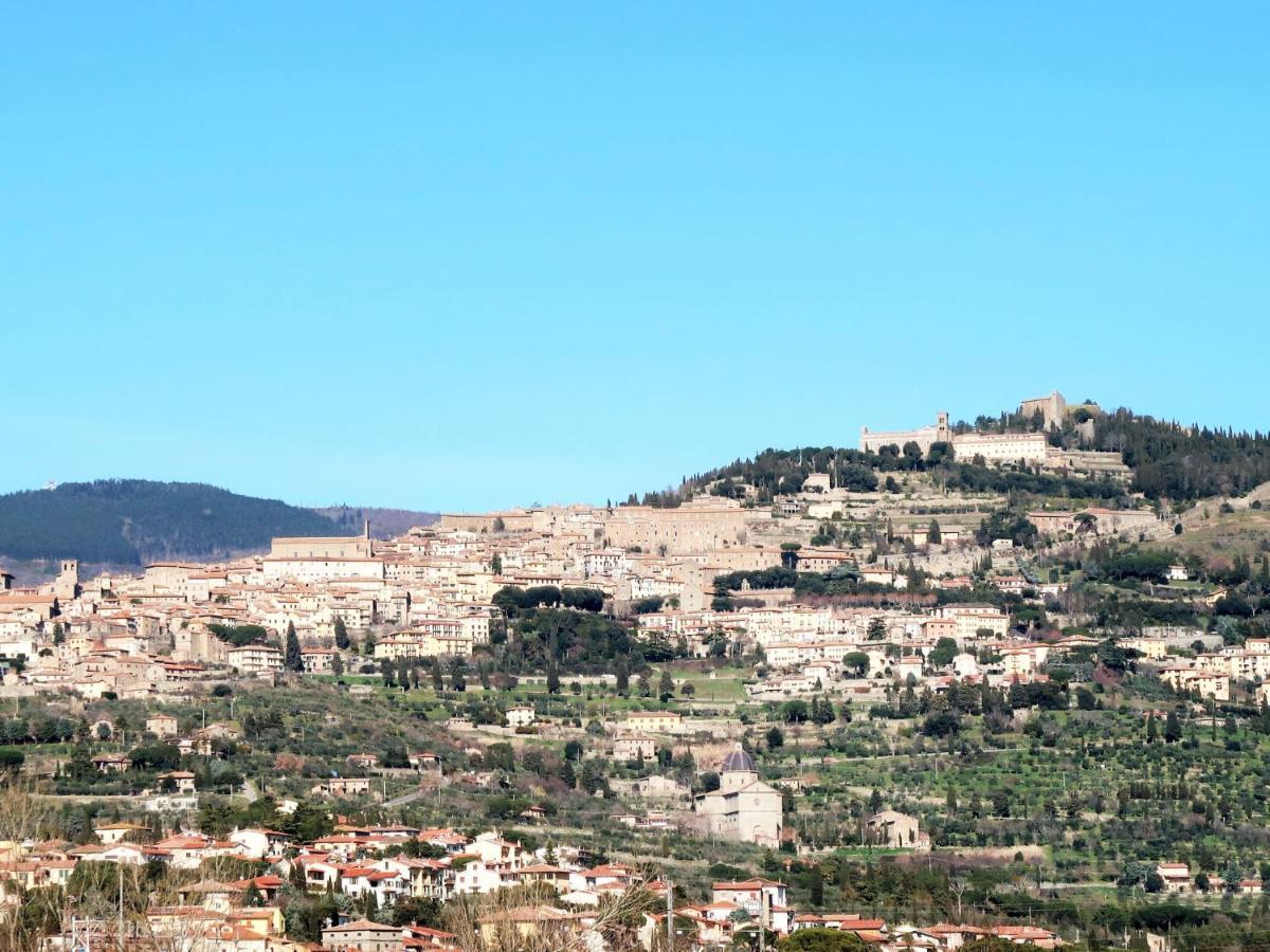 Villa Le Rondini By Interhome Cortona Bagian luar foto